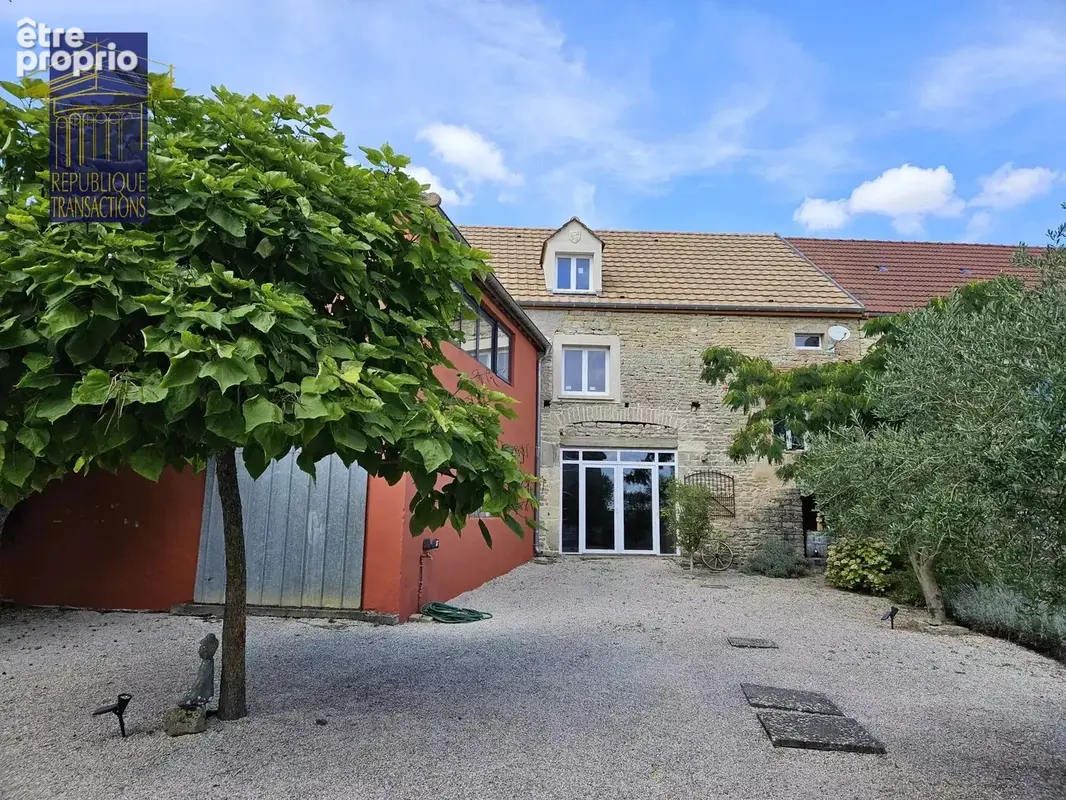 Maison à BEAUNE