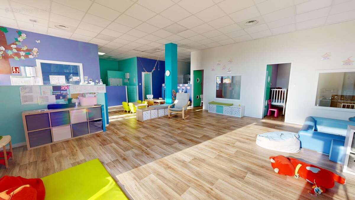 Fond de commerce - Micro Crèche - AURIOL - photo 4