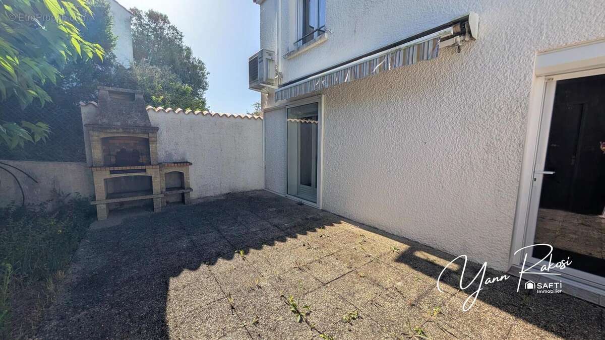 Photo 2 - Maison à SAINT-JEAN-D'ANGELY