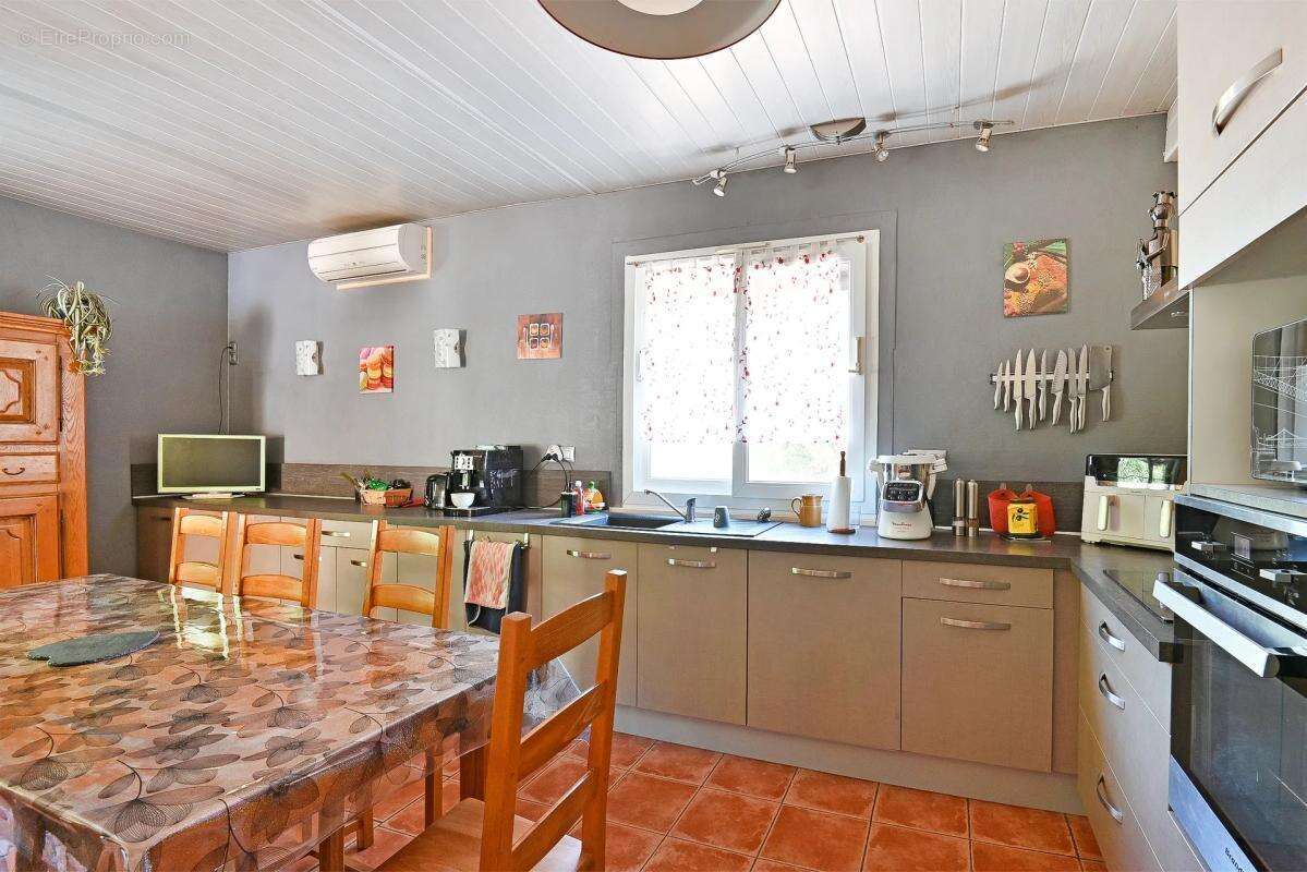 Maison de 145 m2 - secteur recherche au calme - Comps - photo 6
