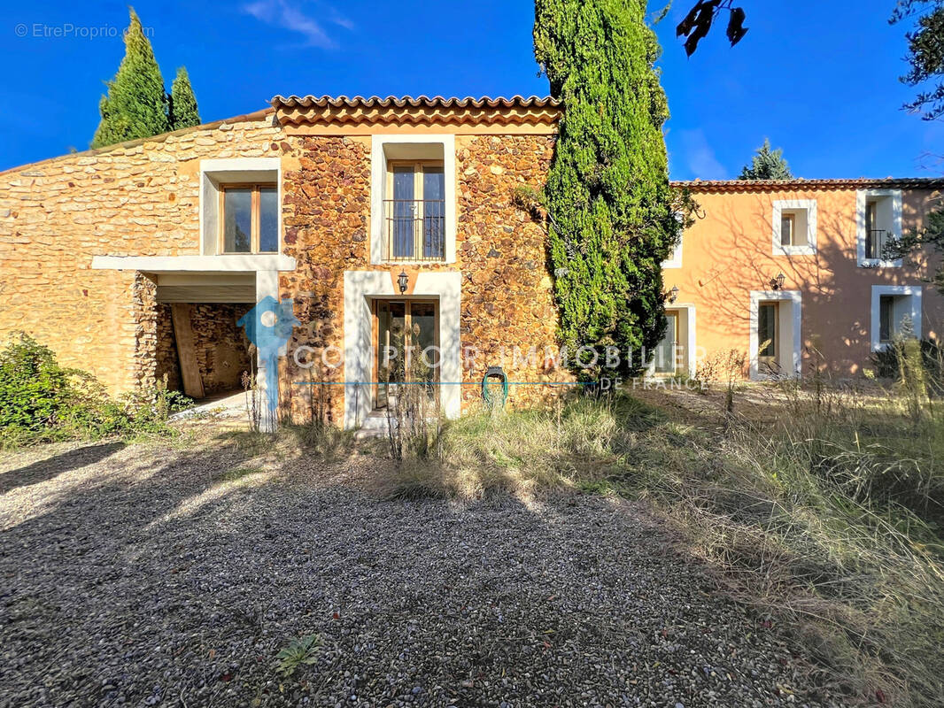 Maison à GARGAS