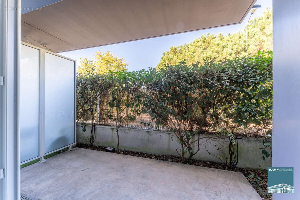 Appartement à VILLENAVE-D&#039;ORNON