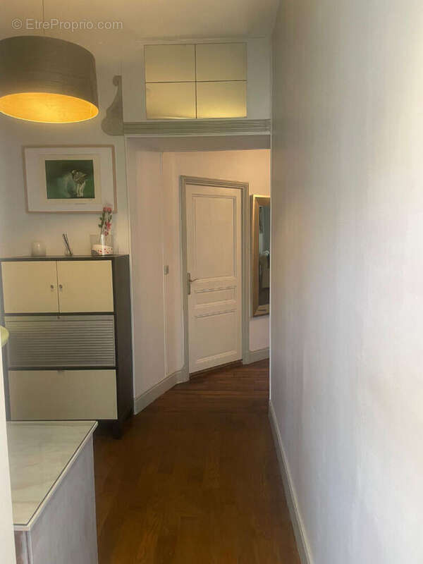 Appartement à VERSAILLES