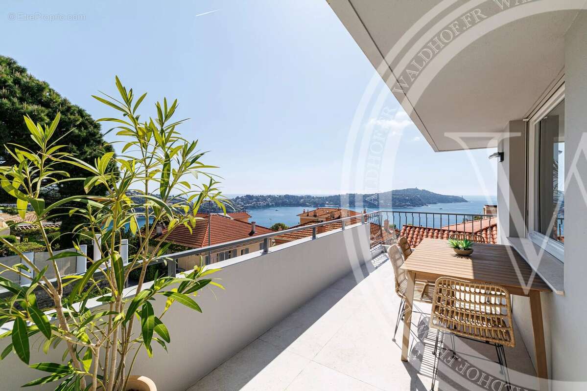 Appartement à VILLEFRANCHE-SUR-MER