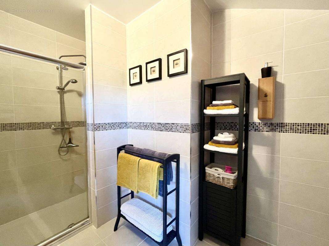 Maison à AVAILLES-LIMOUZINE