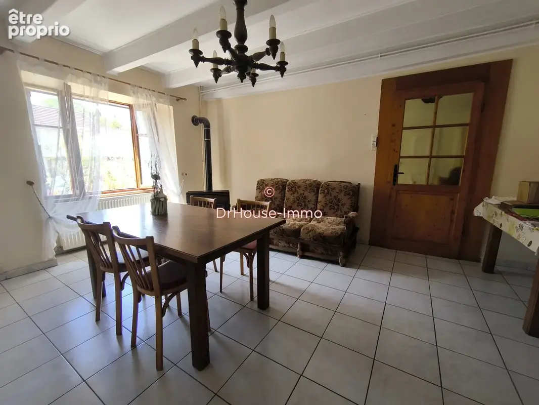 Maison 5 pièces 165 m² à vendre à L'isle-Sur-Le-Doubs (25250) - photo 29