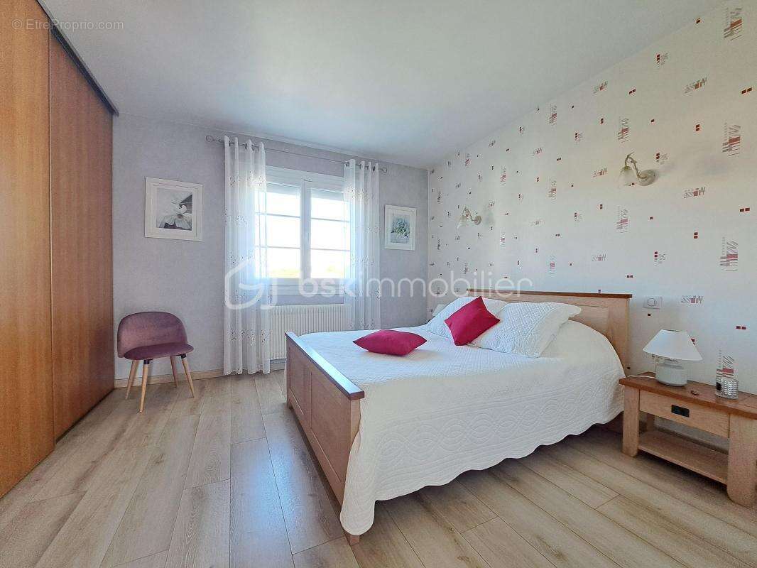 Maison à SAILLY-FLIBEAUCOURT