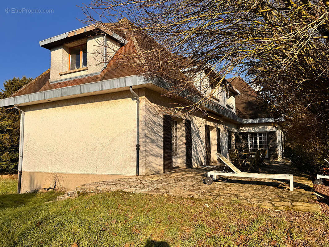 Maison à FEUCHEROLLES