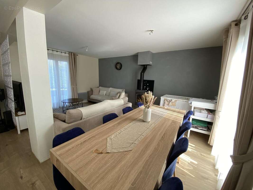 Photo 5 - Maison à PEYZIEUX-SUR-SAONE