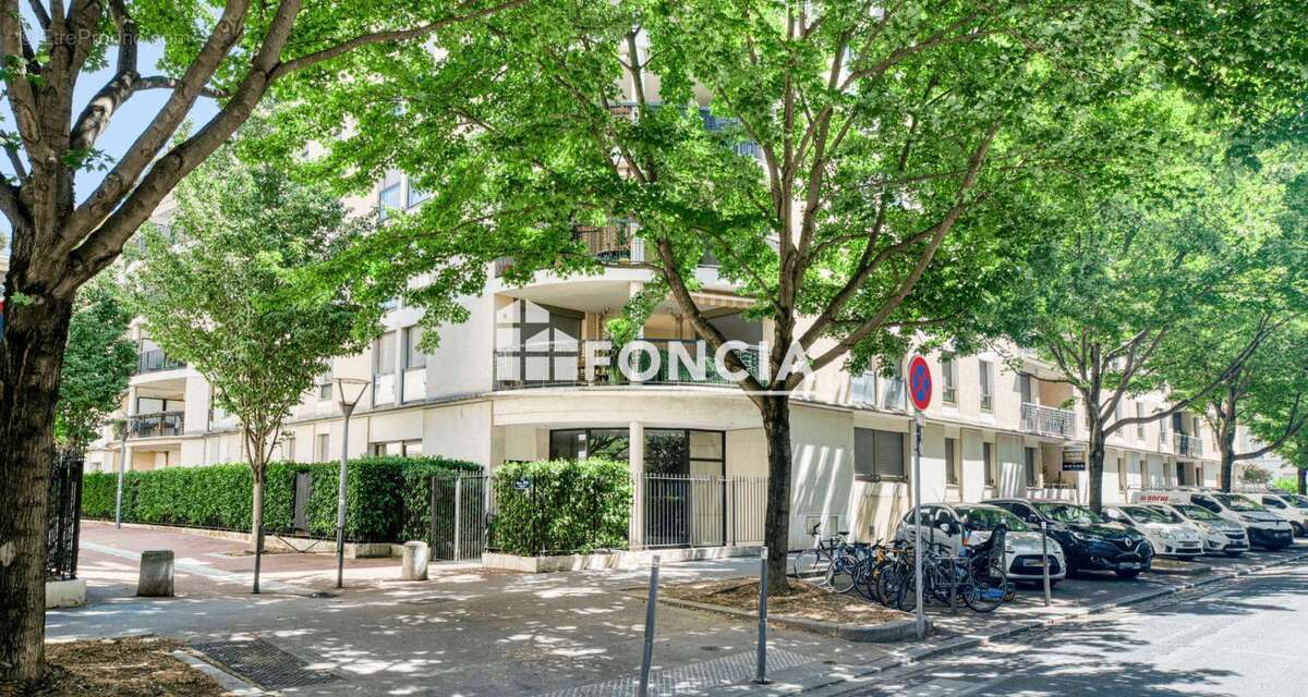 Sans Soucis - Local de 209 m2 - photo 9