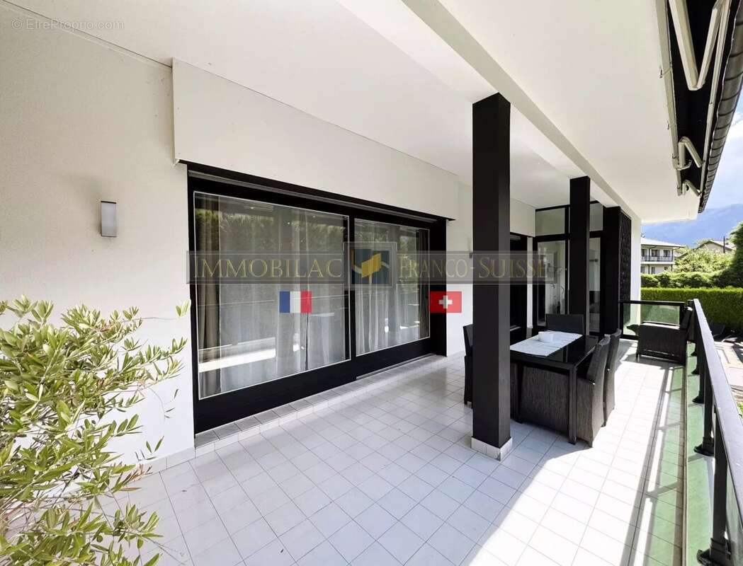 Maison à MARNAZ