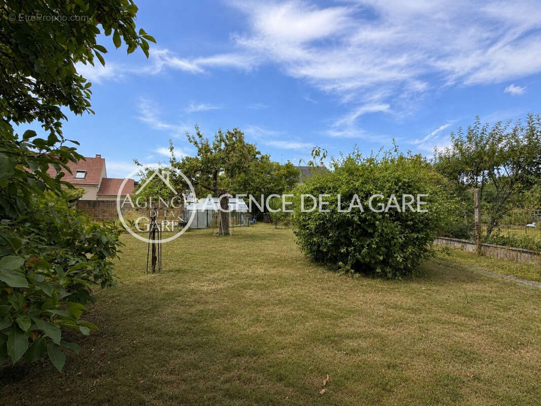 Maison 100 m² à Quincy-Sous-Senart  - photo 2