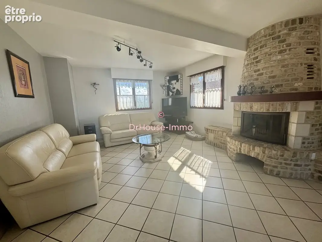 Maison 9 pièces 201 m² à vendre à Ghyvelde (59254) - photo 3