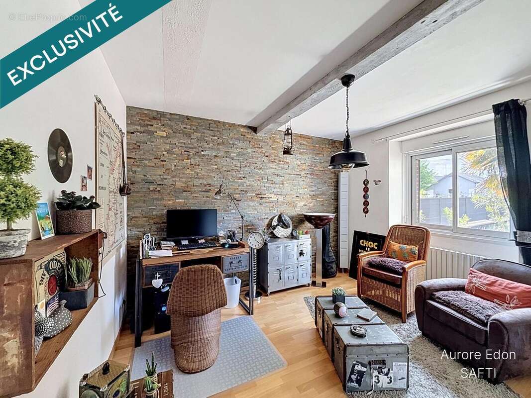 Maison 168 m² à Combree  - photo 8