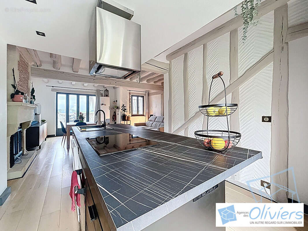 Appartement à BULLION