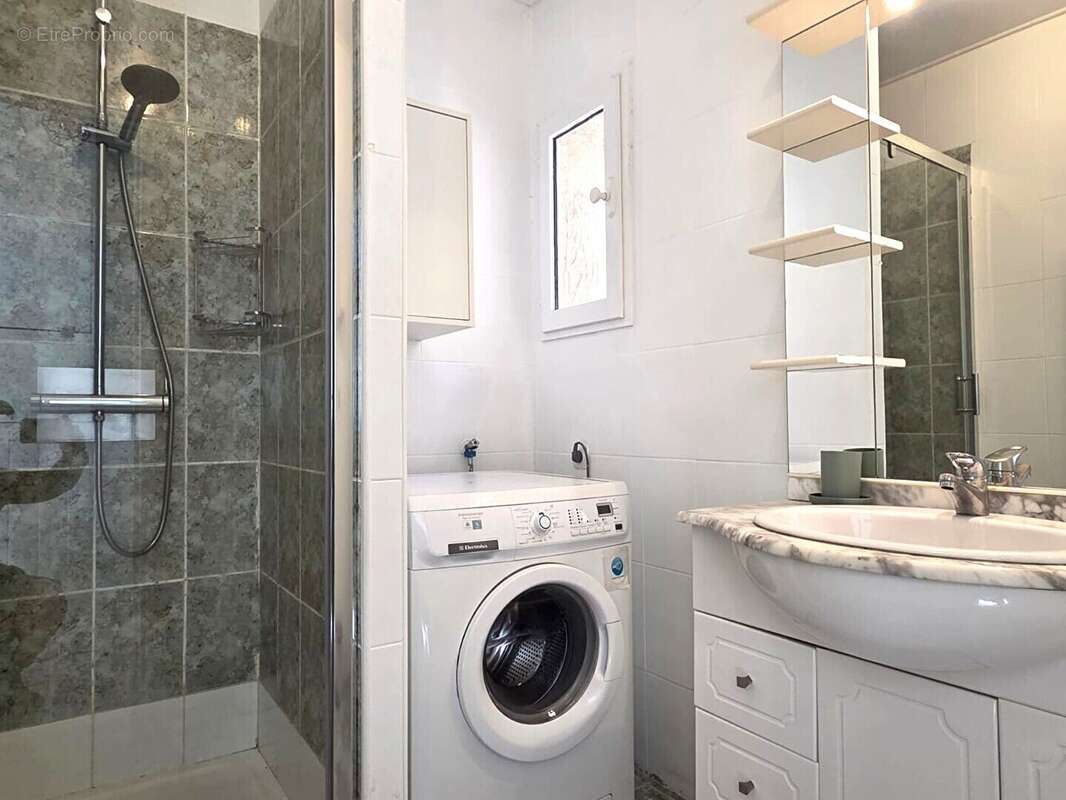 Maison à CAGNES-SUR-MER