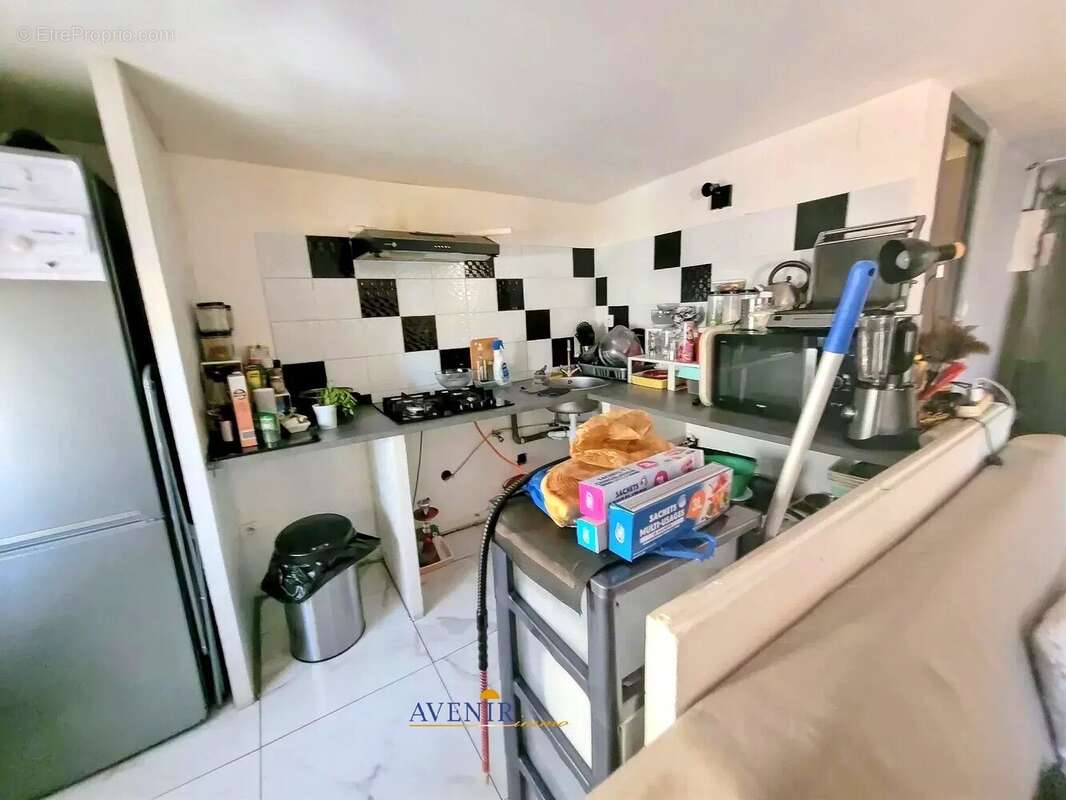 Appartement à MARSEILLE-2E