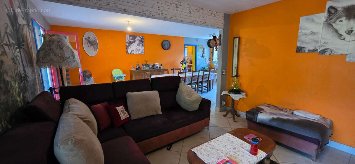 Maison à POULIGNY-SAINT-PIERRE