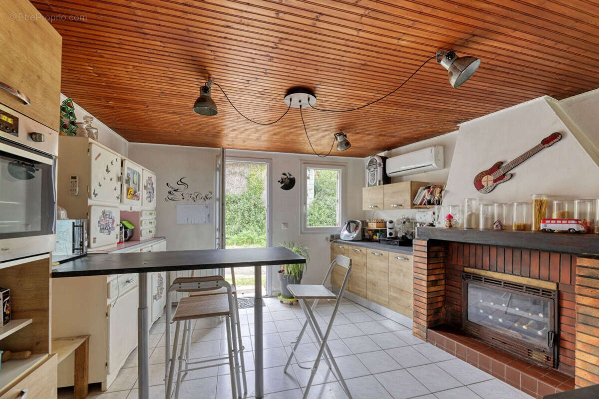 Maison à LEGE
