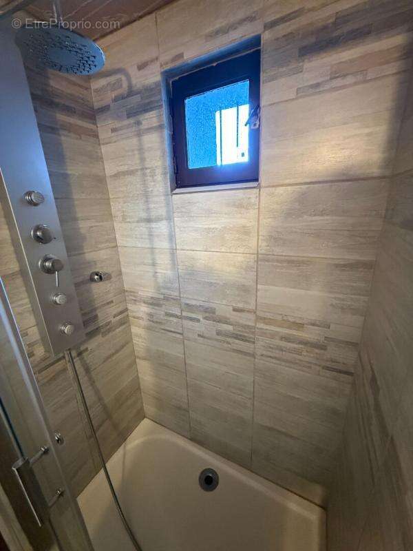 Maison à BESSAY-SUR-ALLIER