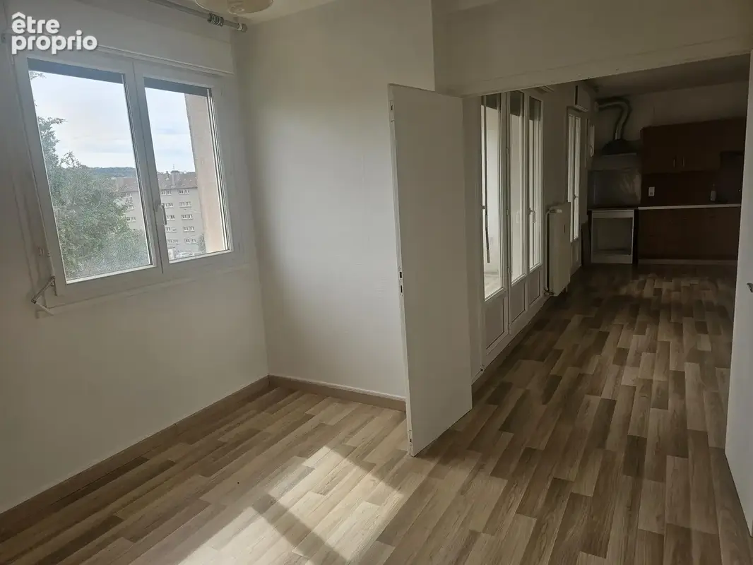 Appartement T4 de 74 m2 avec balcon de 8m2 - photo 4