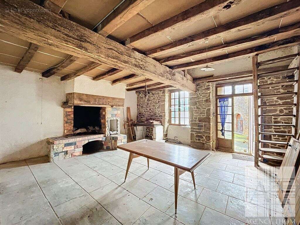 Maison à HERCE