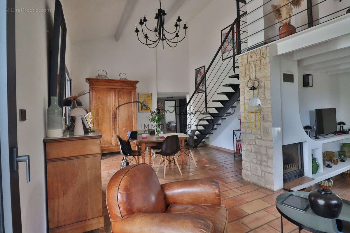 Maison à NIMES