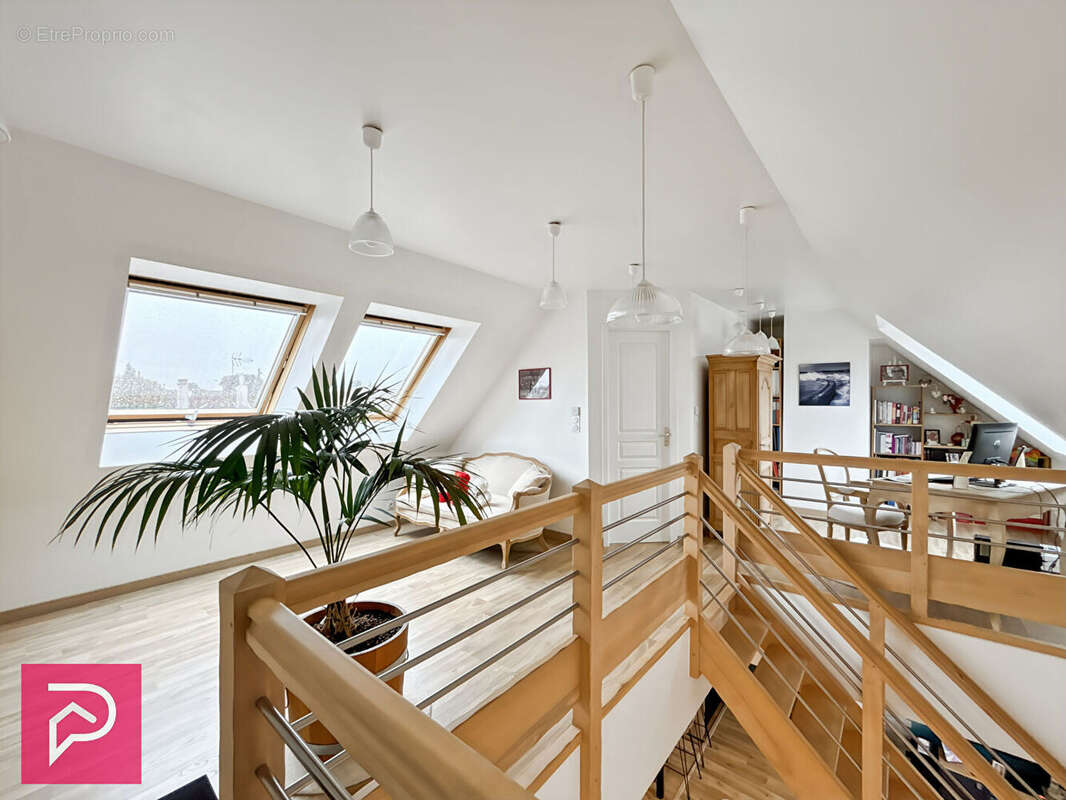 Maison rénovée MENNEVAL - photo 9