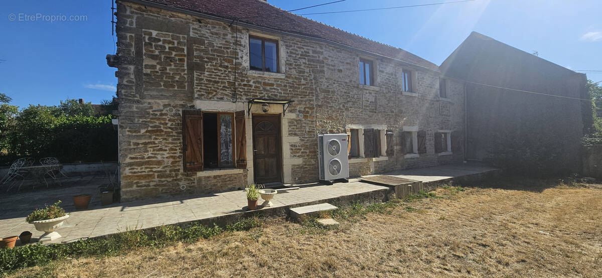 Maison à OISY