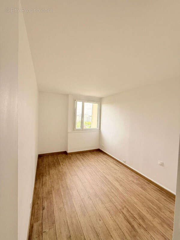 Appartement à VILLIERS-LE-BEL