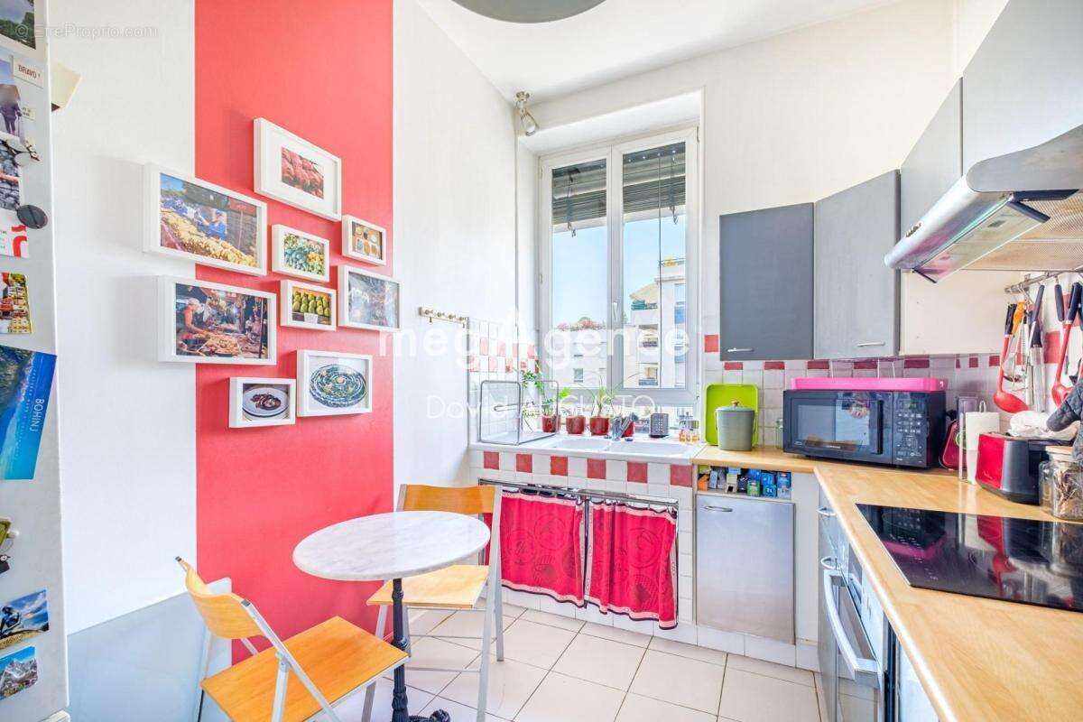 Appartement à LYON-7E