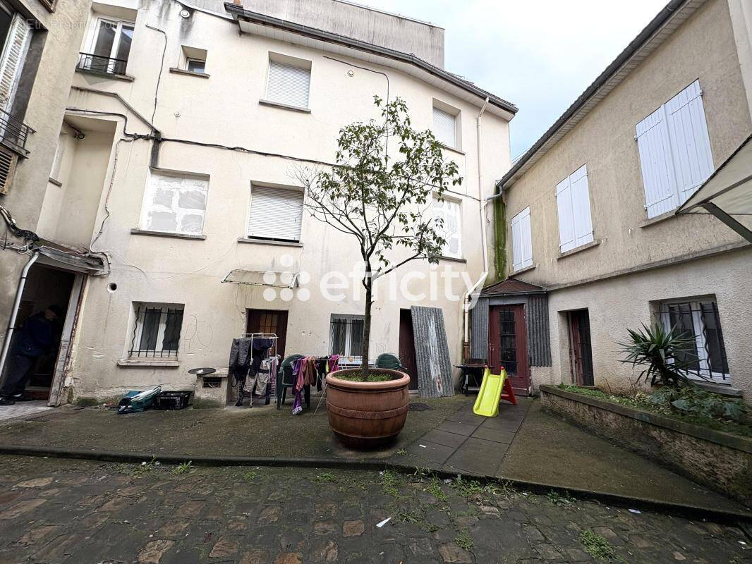 Appartement à VILLEJUIF