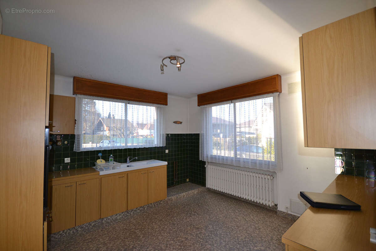 Maison à SAINT-JORIOZ