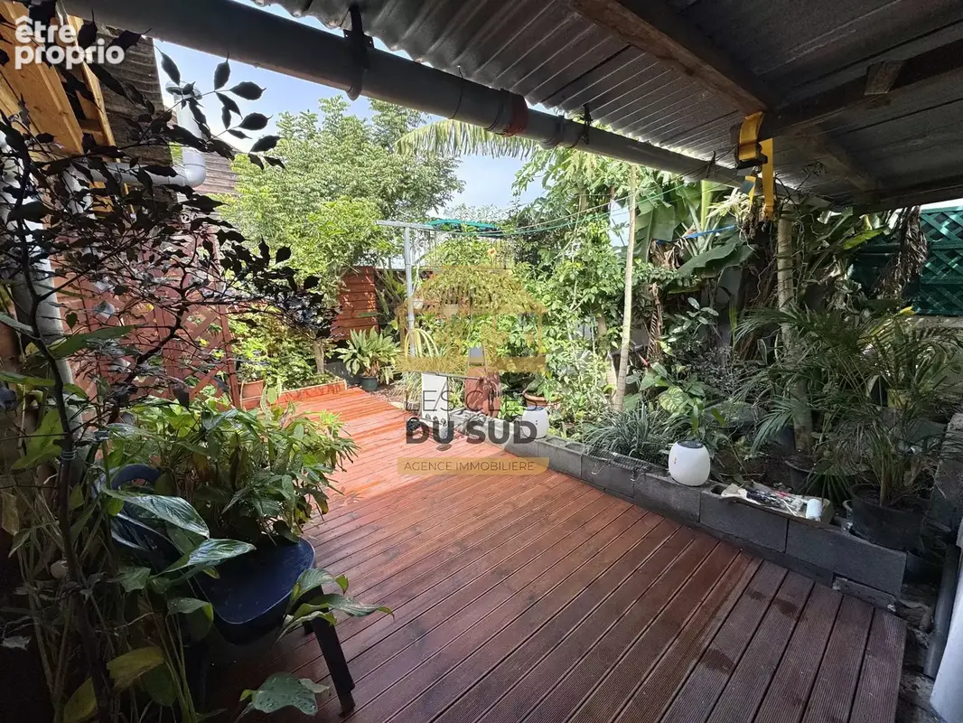 SAINT-JOSEPH – LES JACQUES  Maison créole rénovée avec dépendance – 165 000 € HAI - photo 15