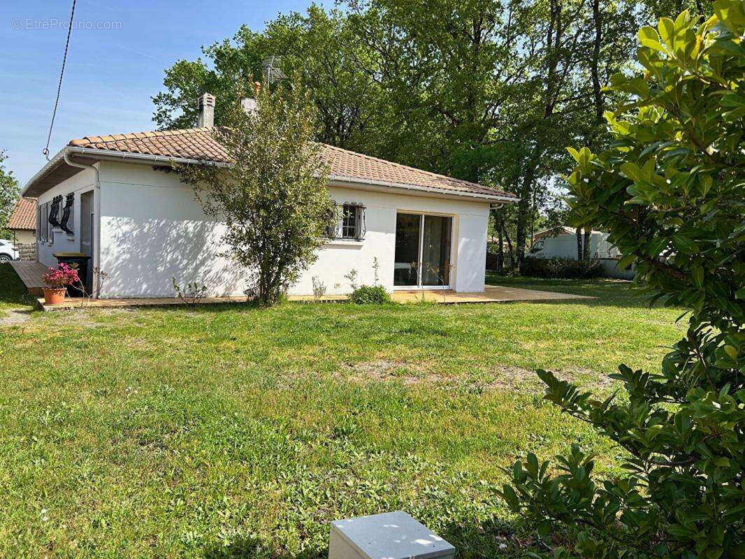 Maison à LE PIAN-MEDOC