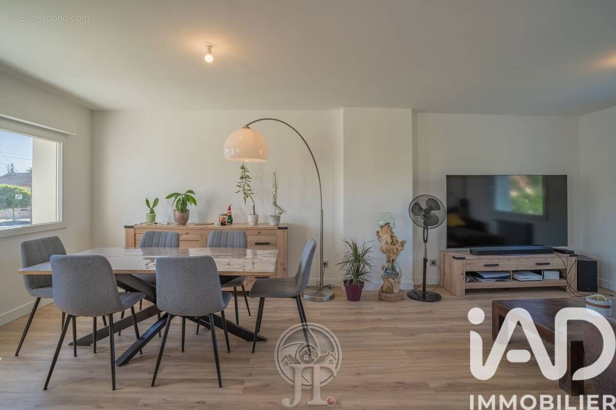 Photo 1 - Maison à JARNY