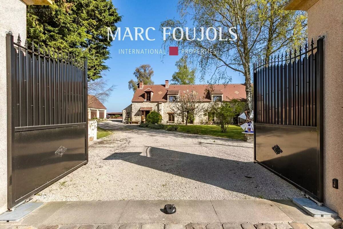 Maison à SENLIS