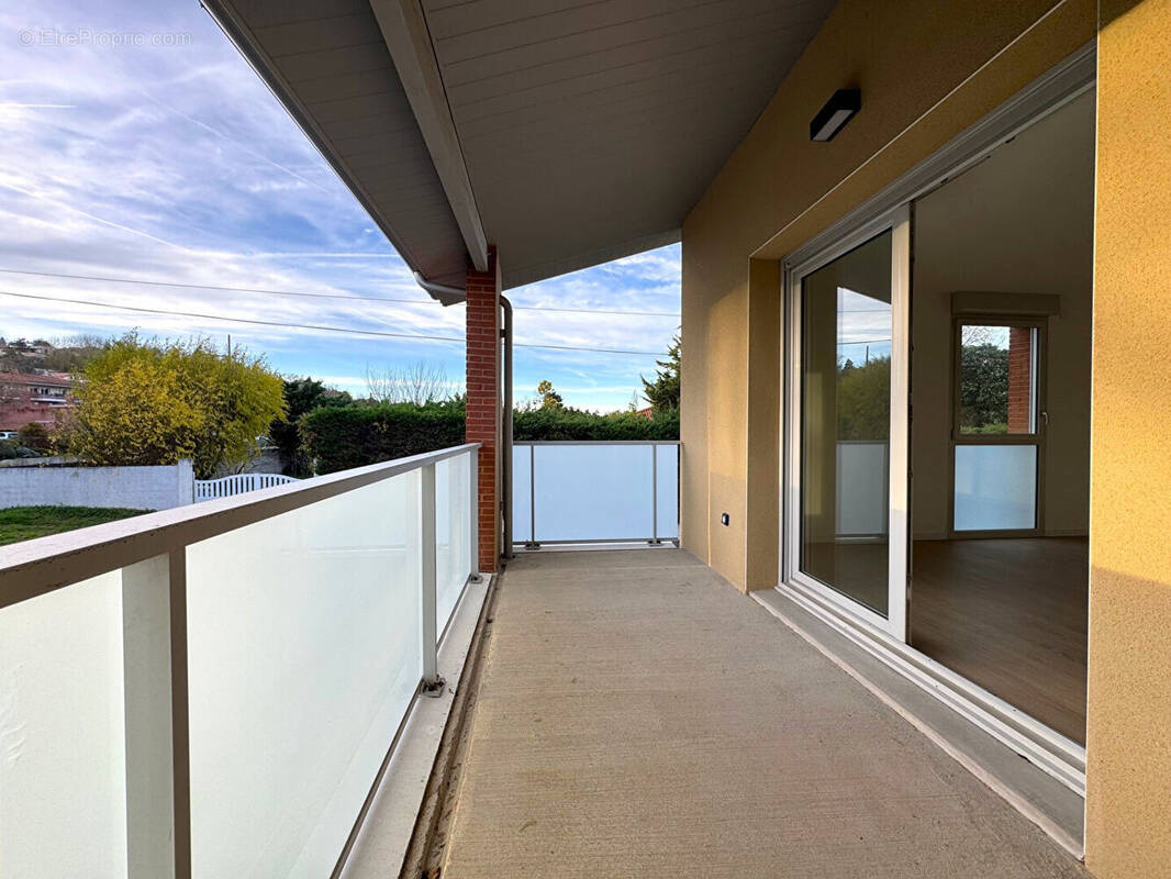 Appartement à POMPERTUZAT