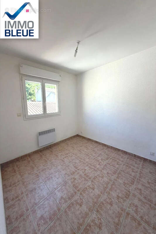 Appartement à CHATEAUNEUF-LES-MARTIGUES