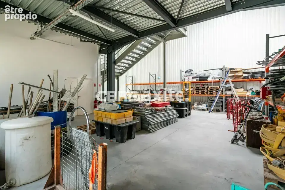 Photo Autres à Mery au prix de 768 500€