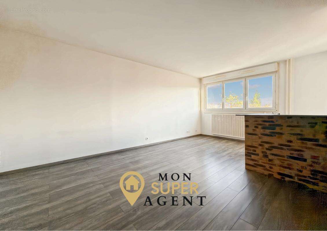 Appartement à MELUN