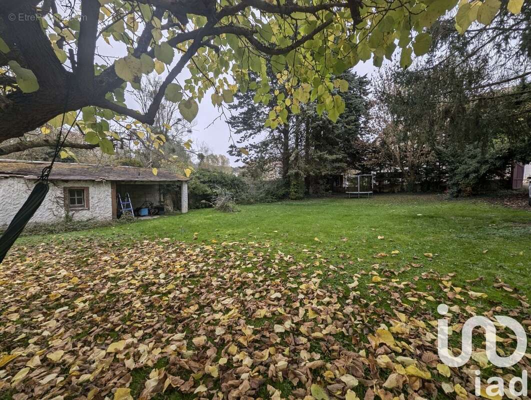 Photo 2 - Terrain à JOUARS-PONTCHARTRAIN