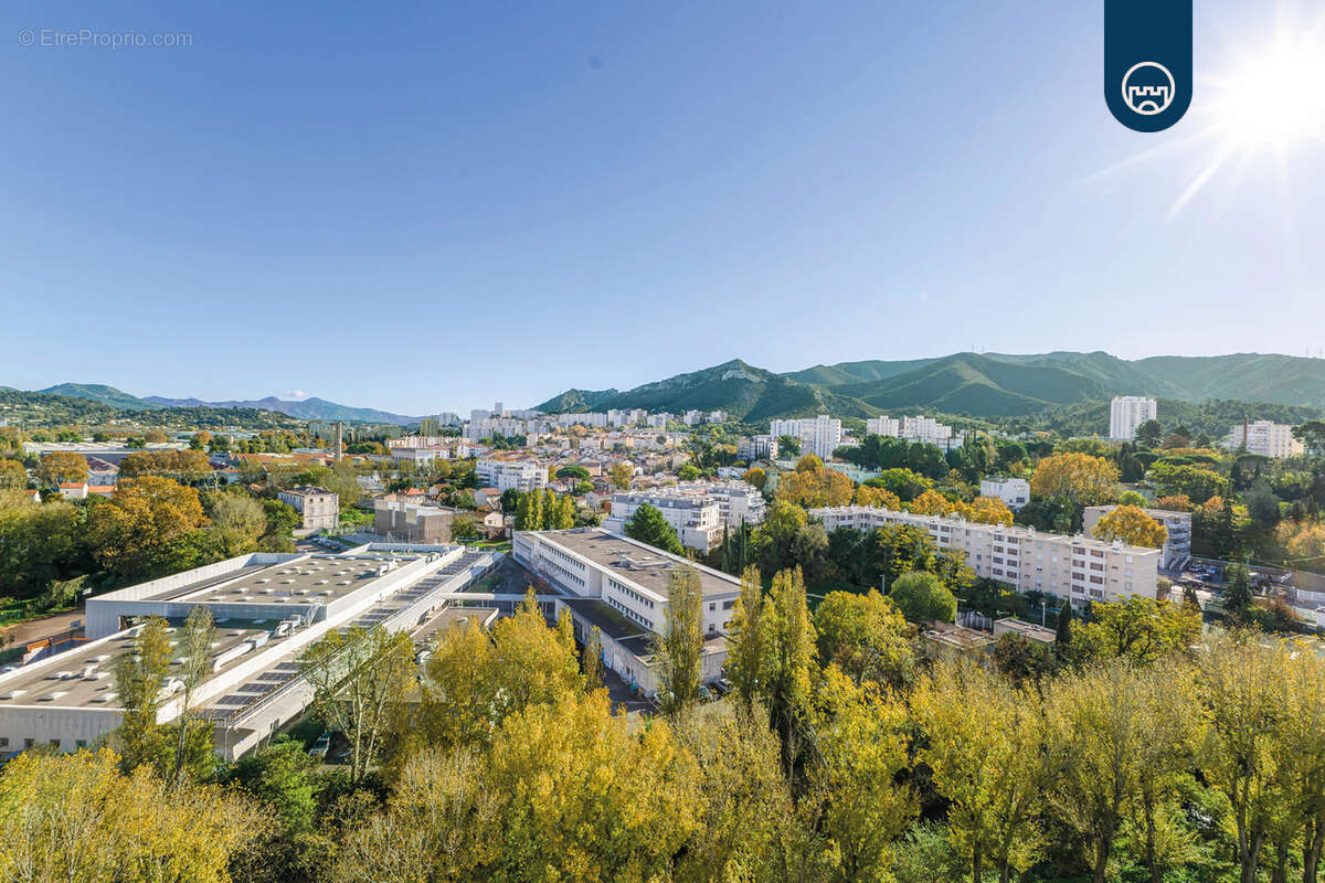 Appartement à MARSEILLE-11E