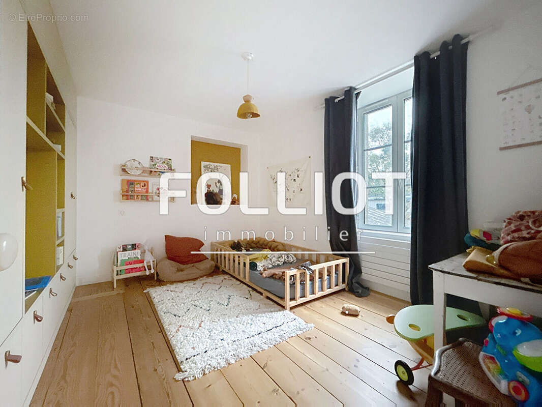 Maison à SAINT-PAIR-SUR-MER