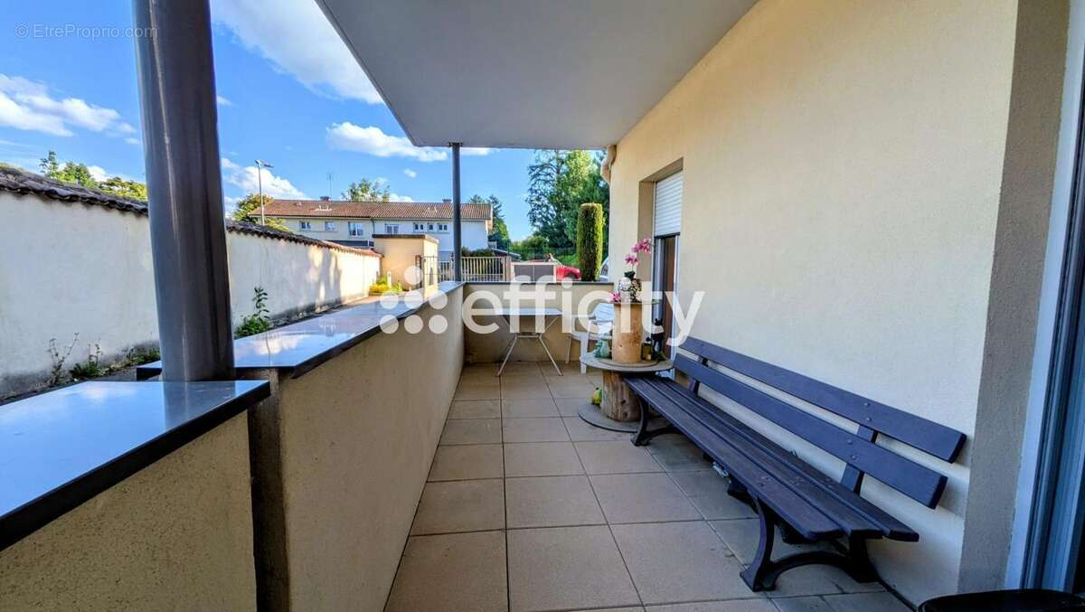 Appartement à BELLEVILLE