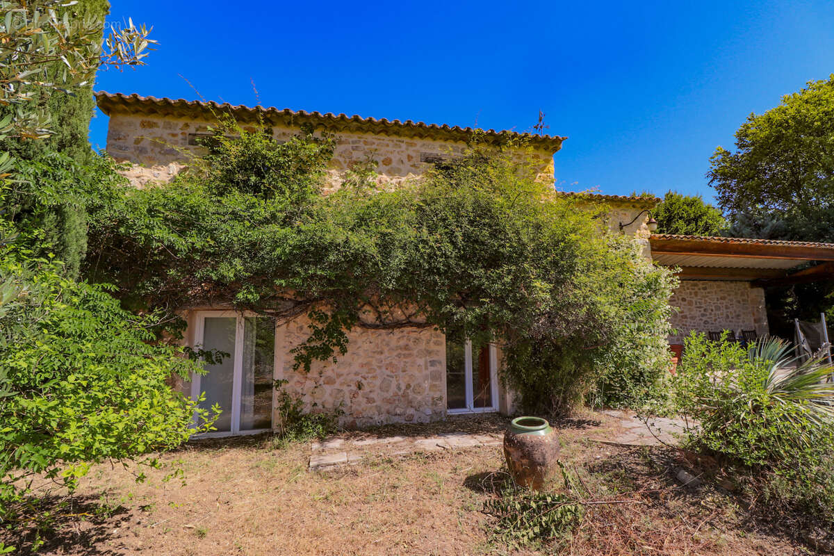 Maison à DRAGUIGNAN