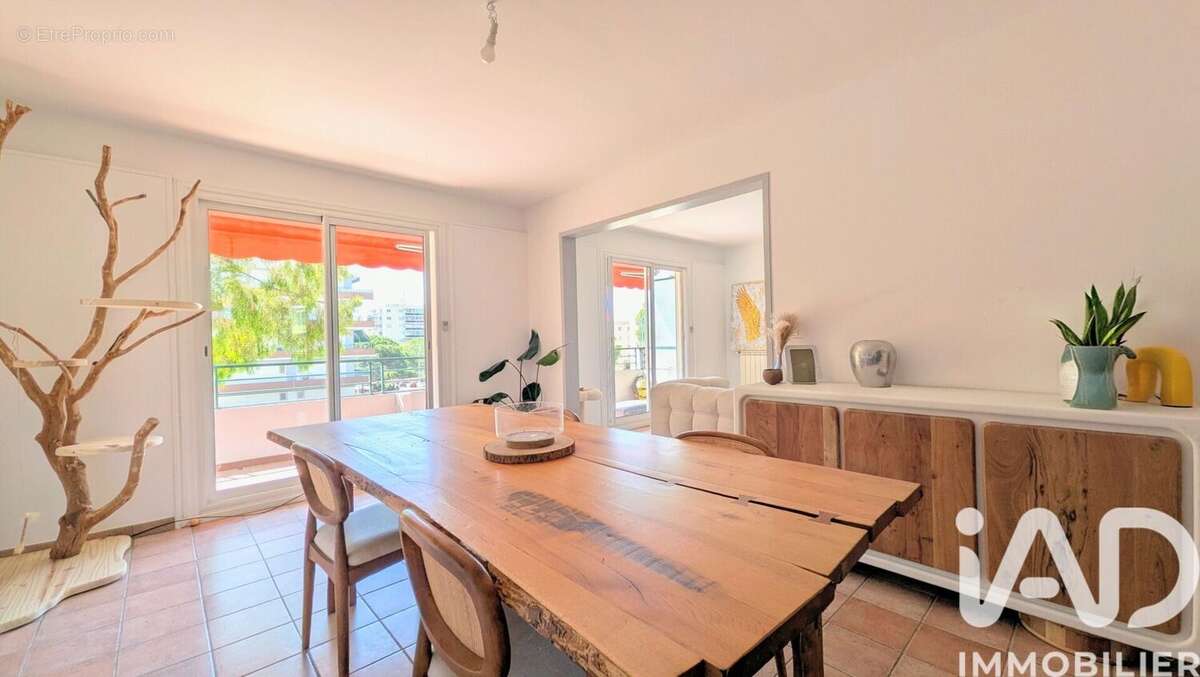 Photo 2 - Appartement à LA GARDE