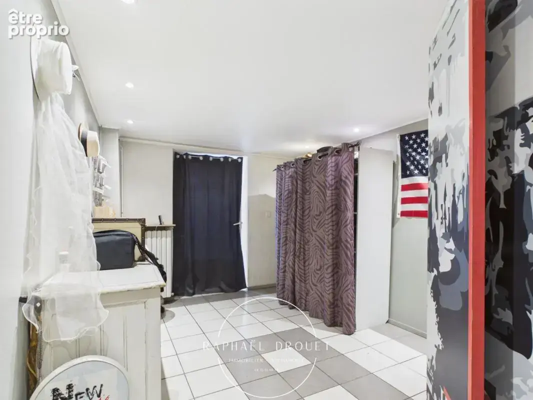 SAINT-CLAIR-DU-RHÔNE – Grande maison familiale de caractère avec 165 m² habitables - photo 17