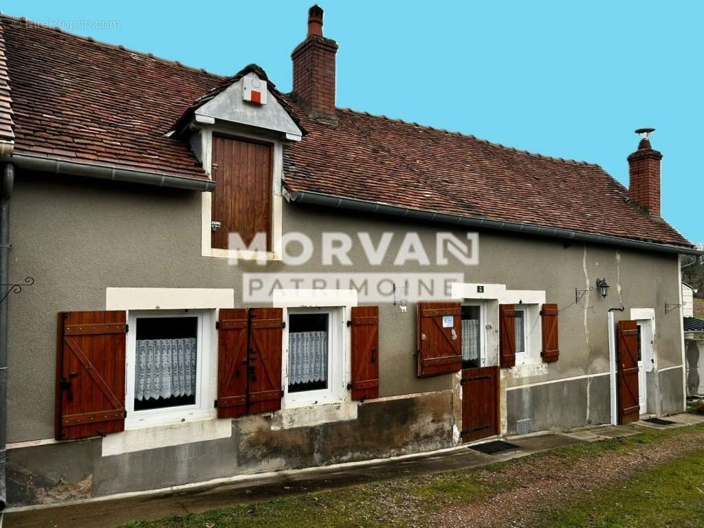 Maison à SAINT-SAULGE