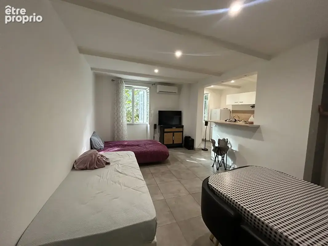 Studio 30,5 m² - Centre village de Garéoult - Idéal investissement locatif - photo 3